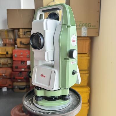 Leica TS03 Total Station with 1G Mass Data Storage, 0.6s Coarse Measurement, and IP66 Dust and Water Resistance