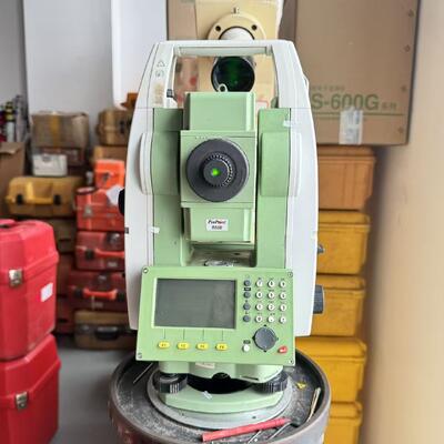 Used Leica TS09 Total Station with 1000m Non Prism Distance IP66 Dust and Water Resistance and Real-time Operating System