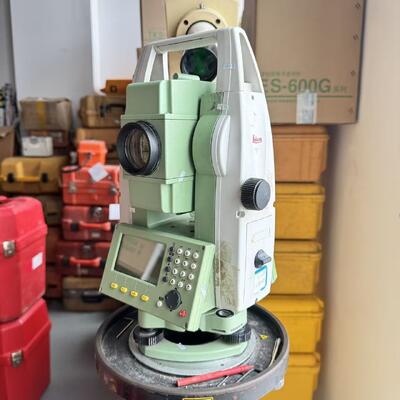 محطة Leica TS09 المستخدمة مع IP66 مقاومة الغبار والماء، 0.6s القياس الخام و 1 أدنى قراءة الدقة أداة المسح